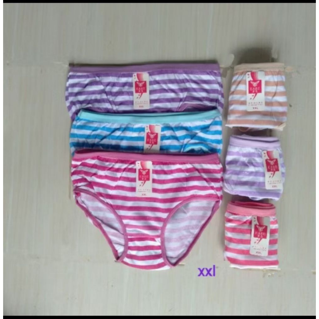 CD \ Celana Dalam Wanita Motif Salur
