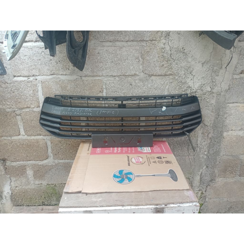 Ram bemper depan Innova reborn venturer