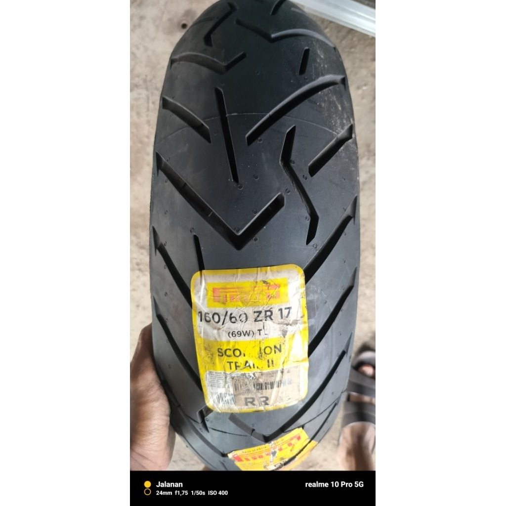 ban pirelli 160-60-17