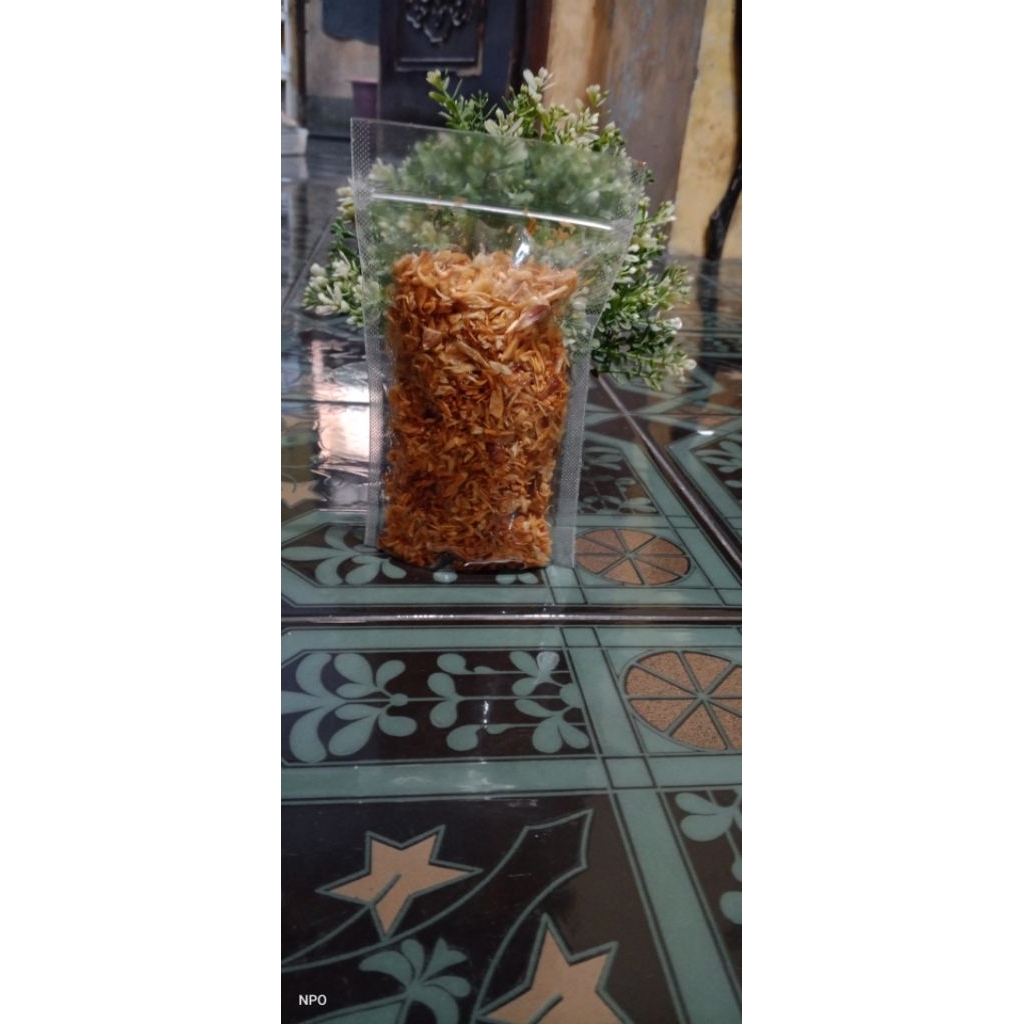 

OMA IBRA BAWANG GORENG ORIGINAL TAMPA PENGASWET KRIKUK GURI ORIGAL OMA IBRA