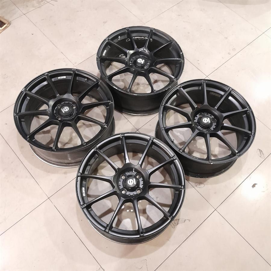 VELG MOBIL SEKEN R18 LUBANG 4 SPARCO R18X7,5 H4X100 ET45 BISA BUAT YARIS .MOBILIO .FREED .TIMOR
