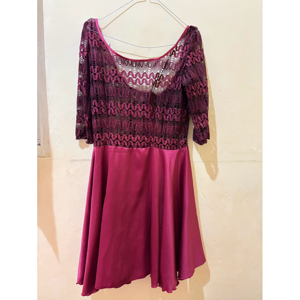 Maroon Backless Dress with Satin Longtorso