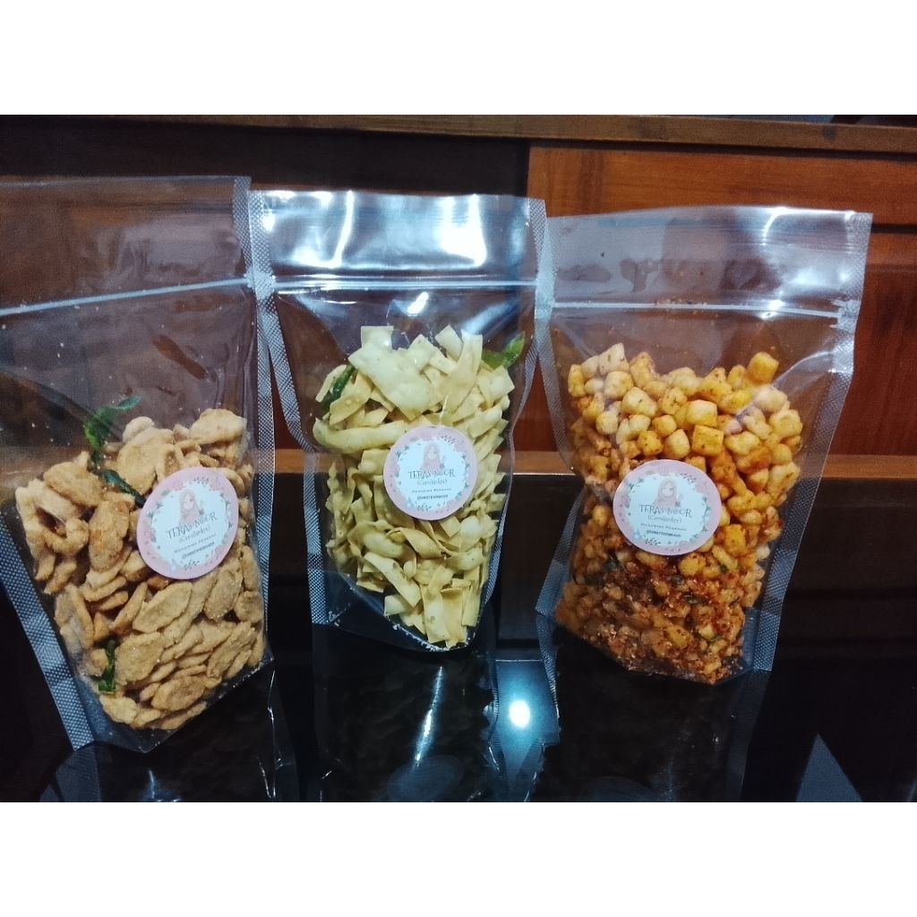 

Paketan || Ketapang || Pangsit Goreng || Moring Pedas