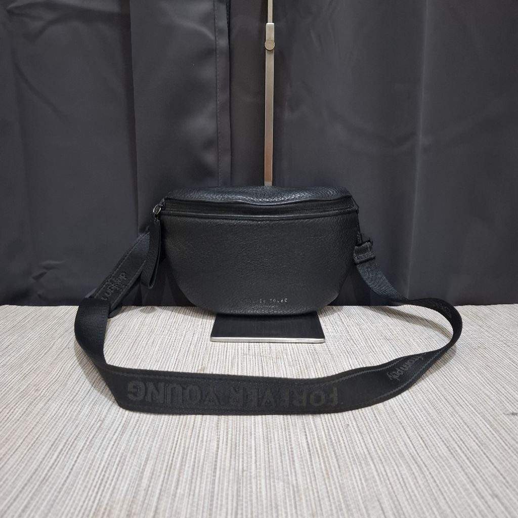 Forever Young Waistbag Kulit Asli