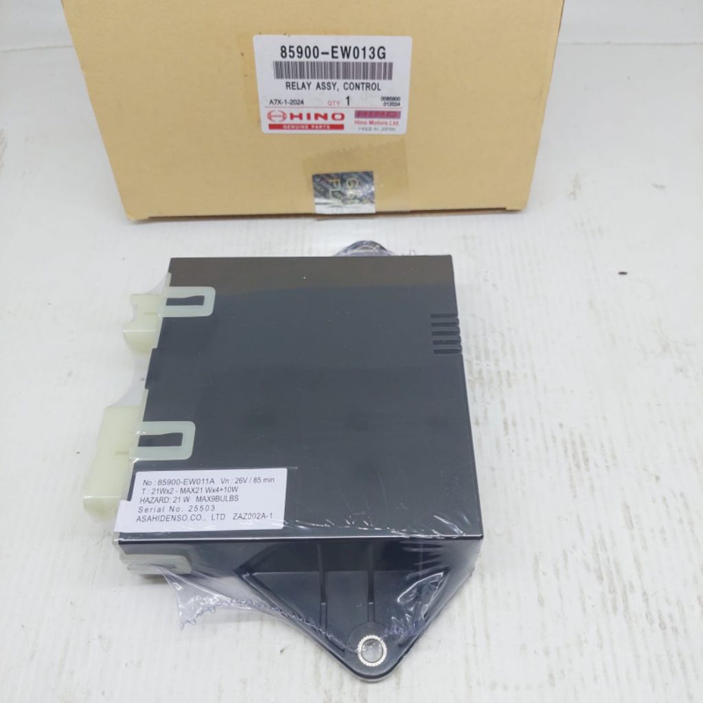 FLASER SEN RELAY CONTROL ASSY HINO 500