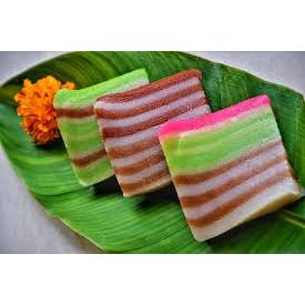 

KUE PUKIS BASAH 300 GRAM