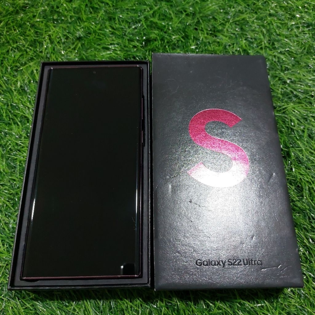 Samsung Galaxy S22 Ultra 12/256GB Garansi Resmi SEIN