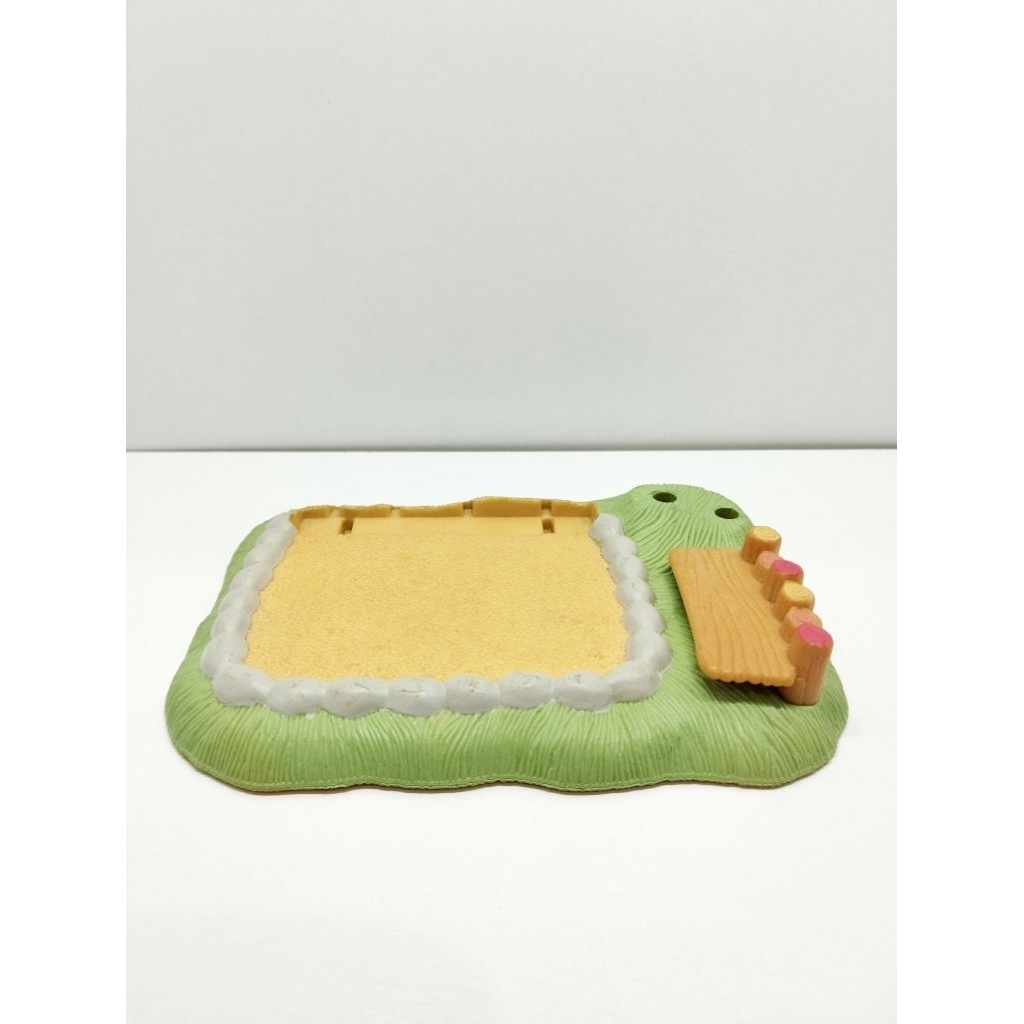Sylvanian Families Sandpit Acc Rare Preloved