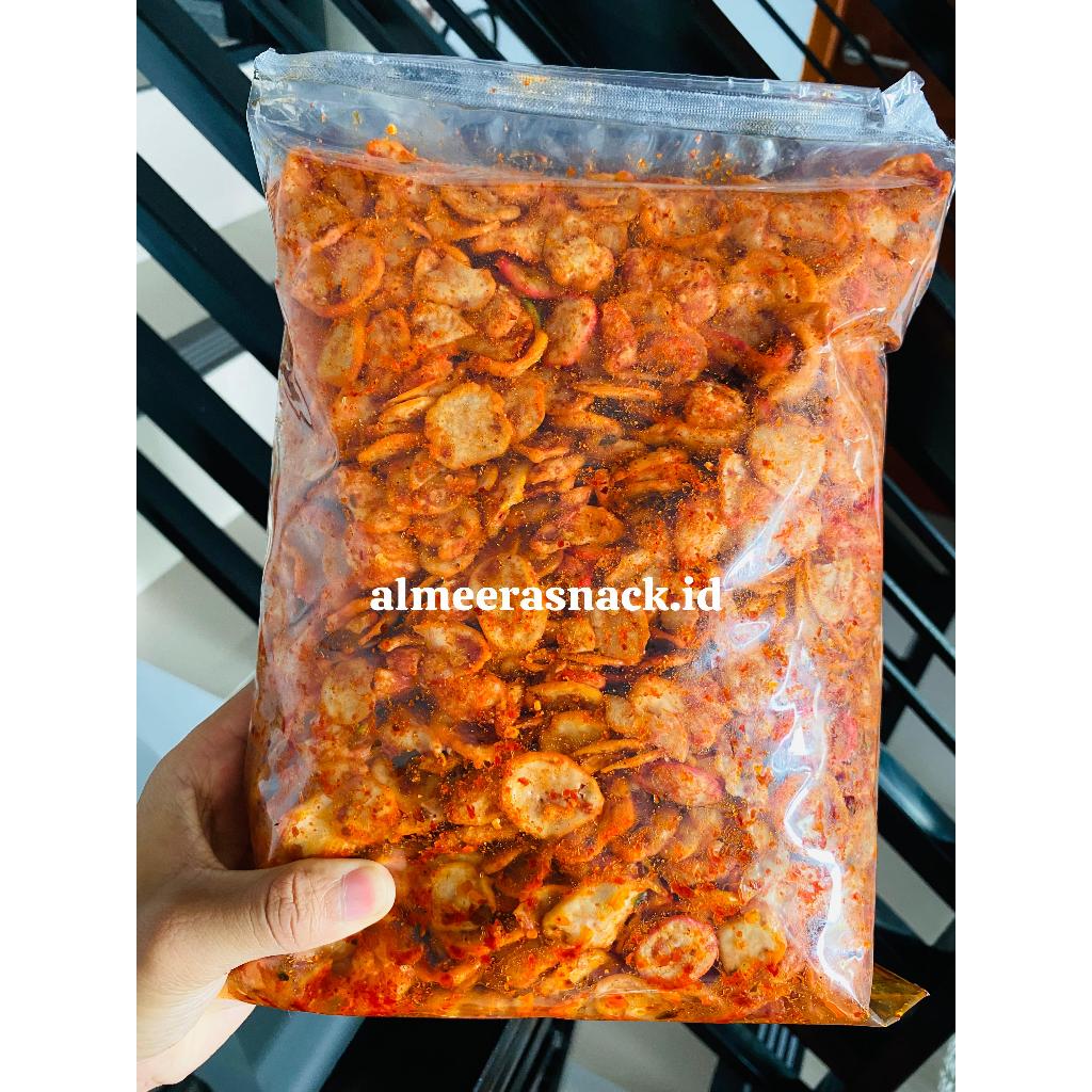 

seblak kerupuk bawang/kerupuk seblak 1kg pedas daun jeruk bumbu melimpah