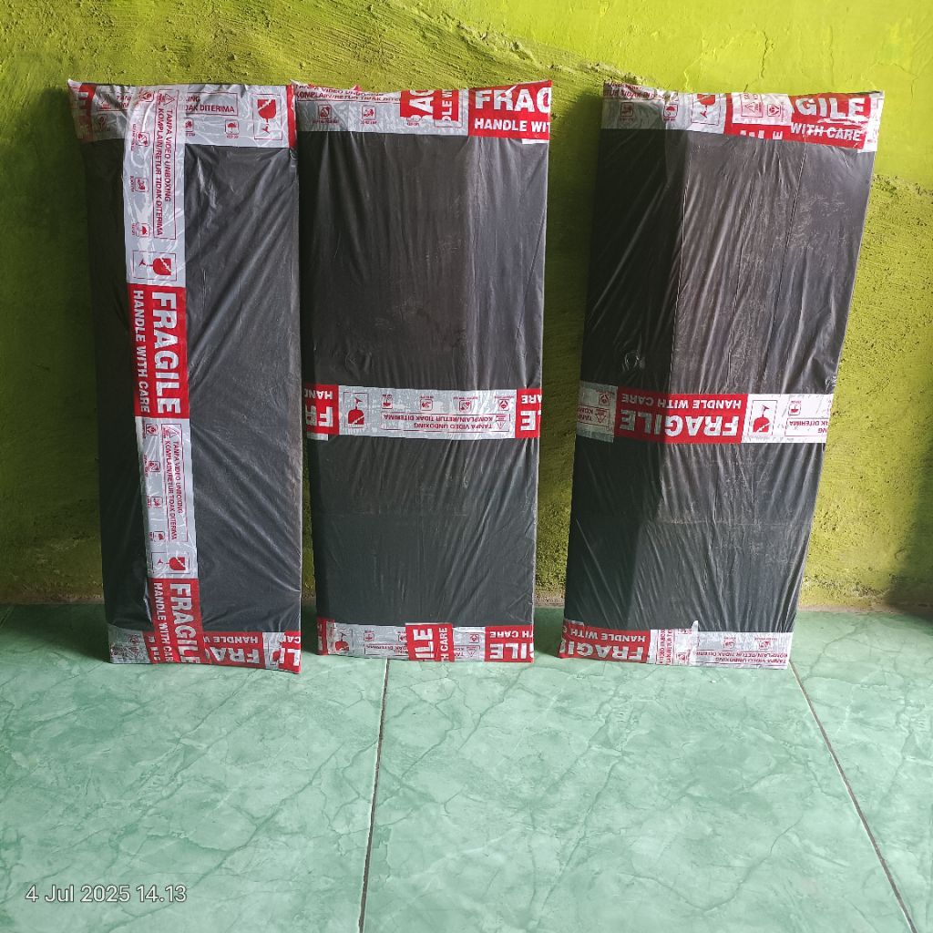 

Kardus_Pecking Paket