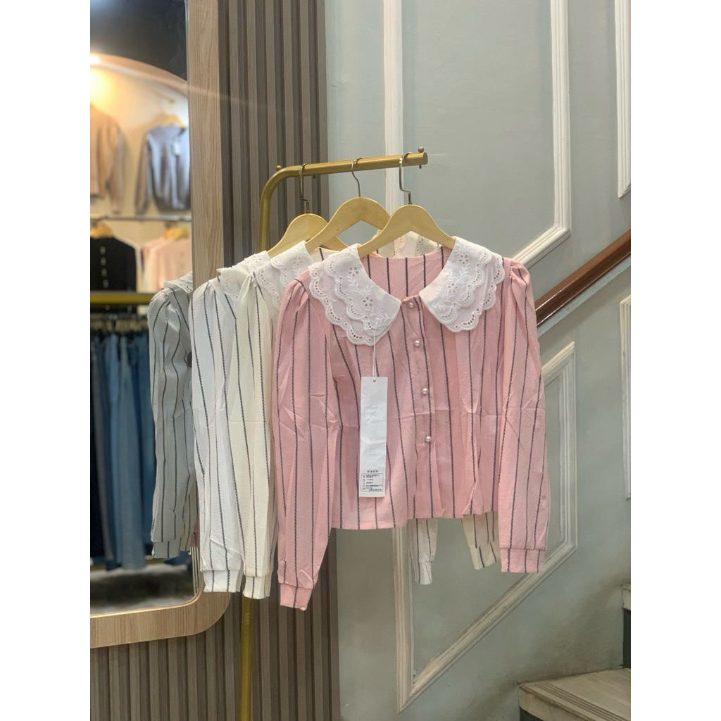 kemeja salur kerah renda import