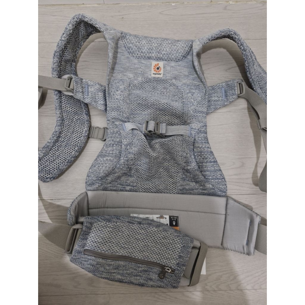 Preloved Ergobaby Aerloom Baby Carrier - Foggy Sky