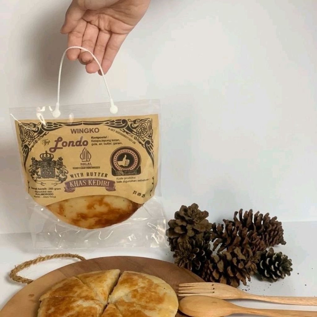 

Kue Tradisional Kediri Wingko Tjap Londo Original dengan Mentega dan Kelapa - 360g Cemilan- Roti Pastri