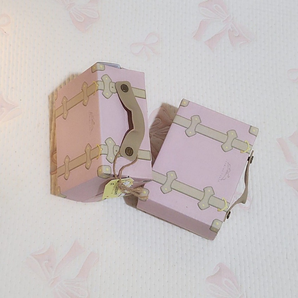 

jasmine tease box