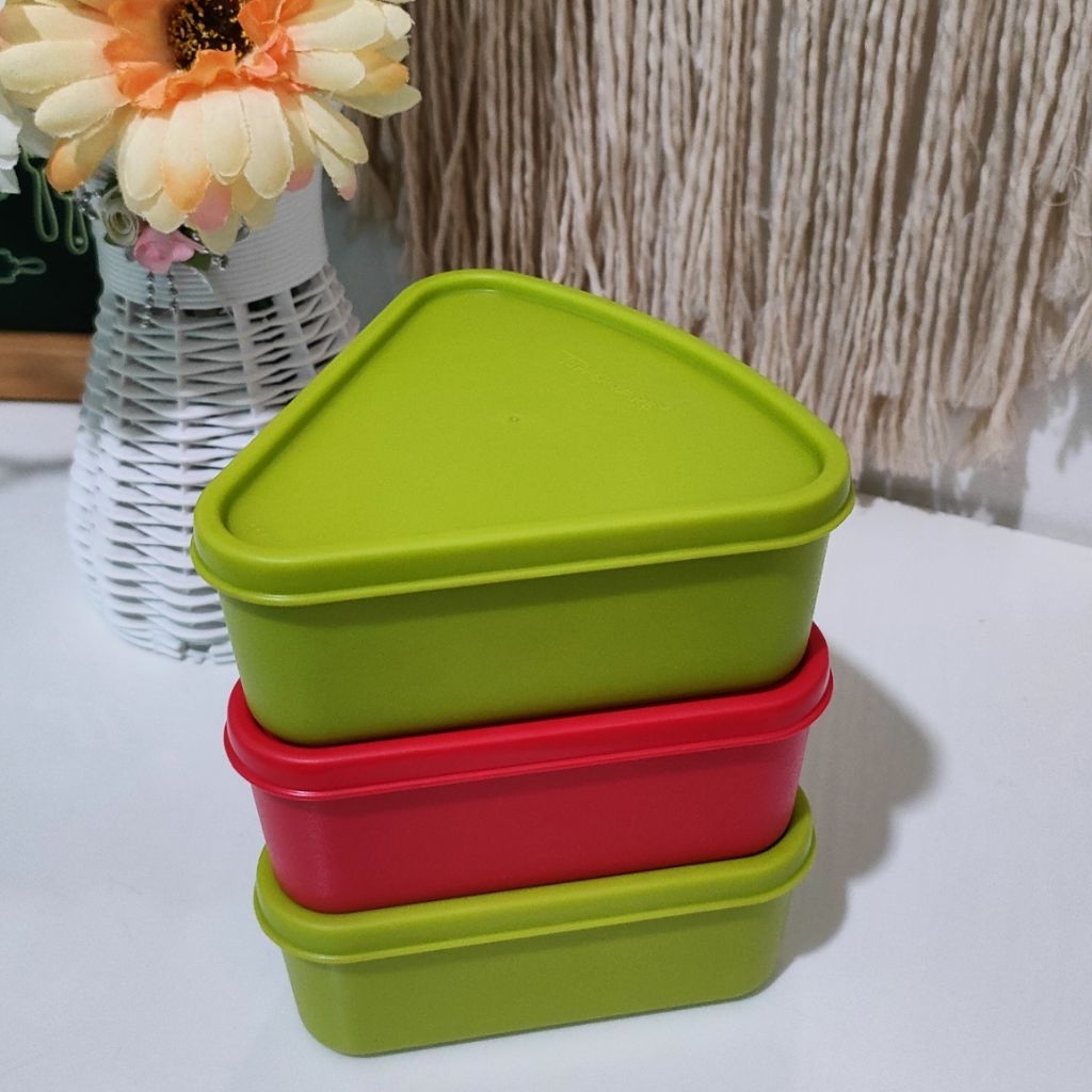 Small Round/ Kiddie Bowl /Mini Freezermate / petite fiesta / mini square away / wadah kecil mini bow