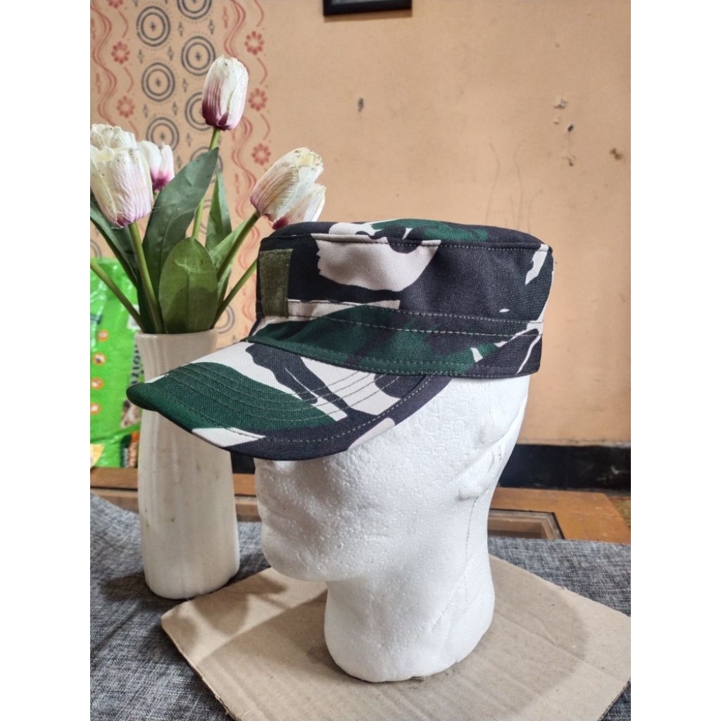 Topi Pet PDL Velbed 999 Gelap Tamtama/Bintara