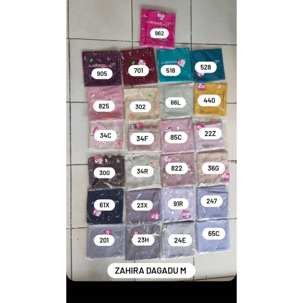 Kerudung Segi Empat Rabbani Zahira Dagadu M