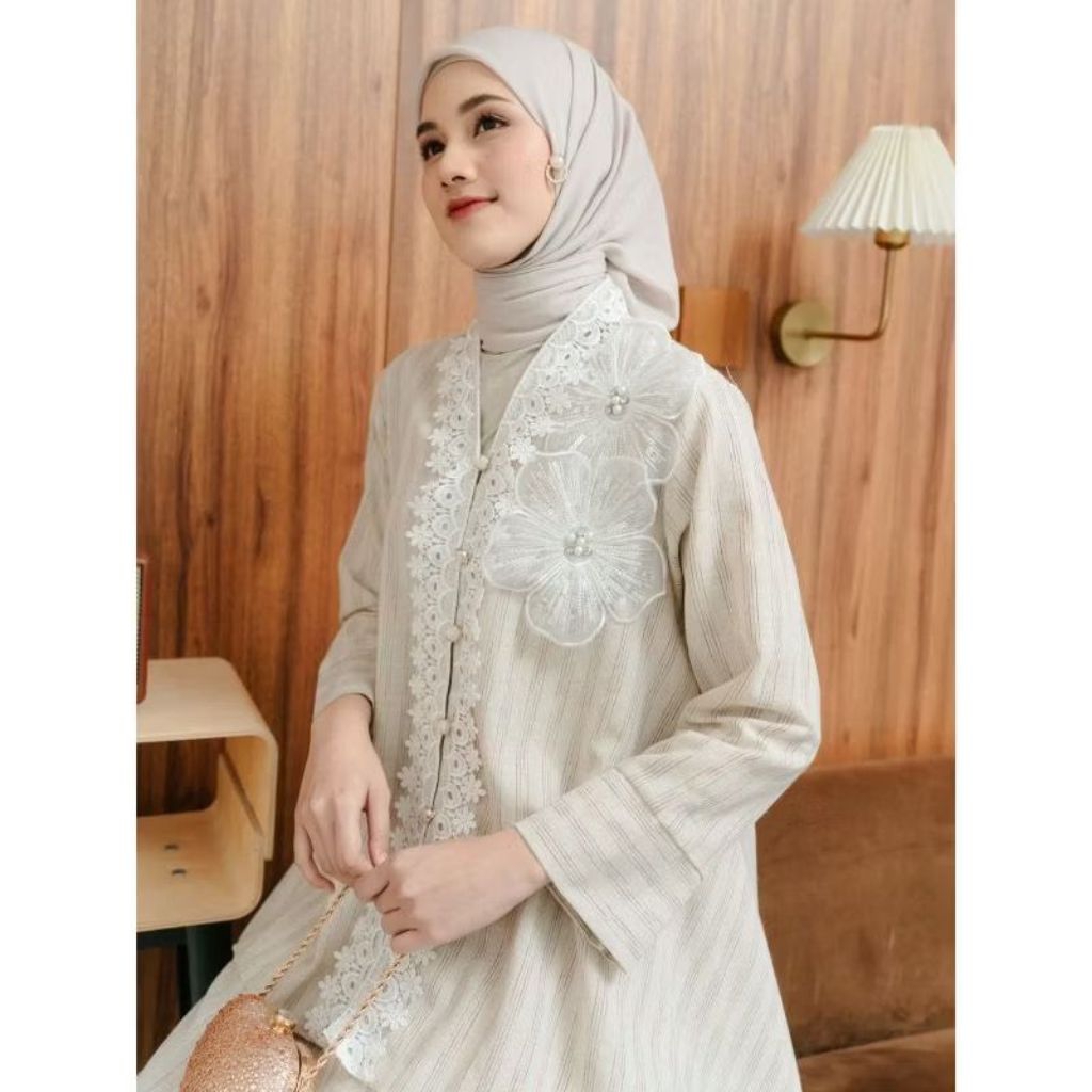 ￼Haidee & Orlin - Humaira Kamari Set