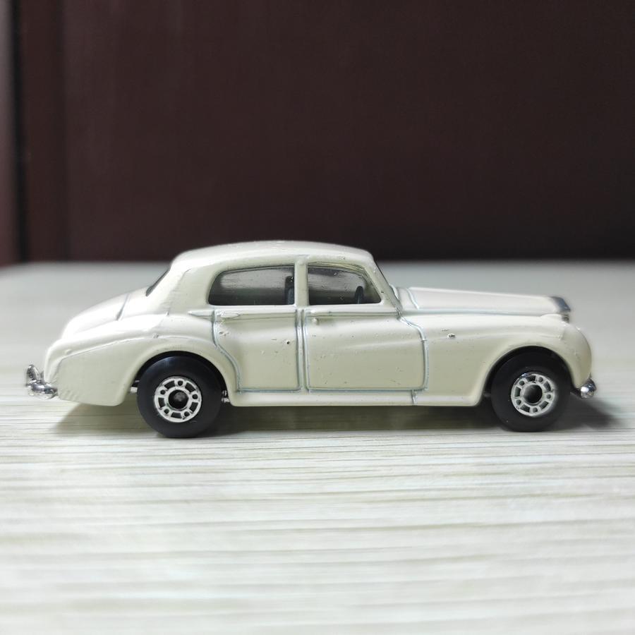 Matchbox Rolls Royce Silver Cloud Macau Loose