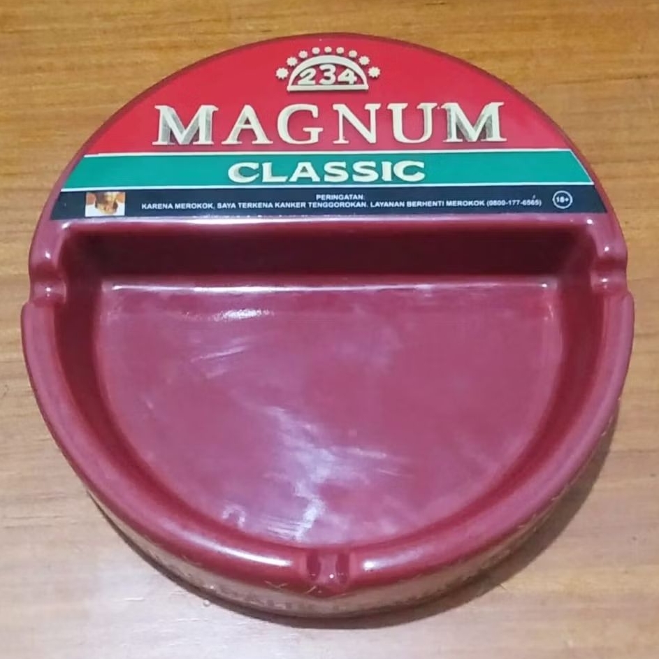 Asbak Keramik Besar Warna Maroon Logo Klasik Yang Dicetak Secara Permanen Seumur Pemakaian