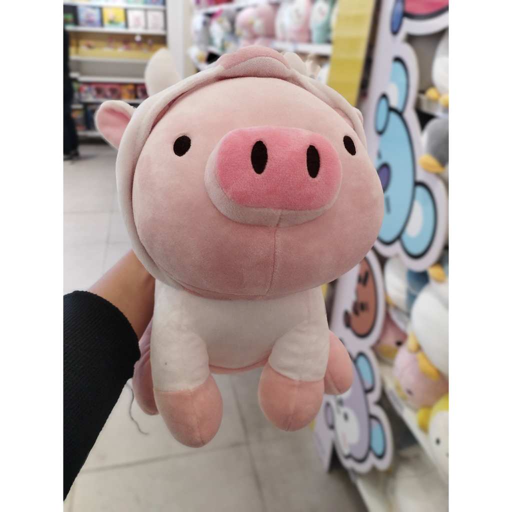 MIniso official boneka mainan anak sitting piglet