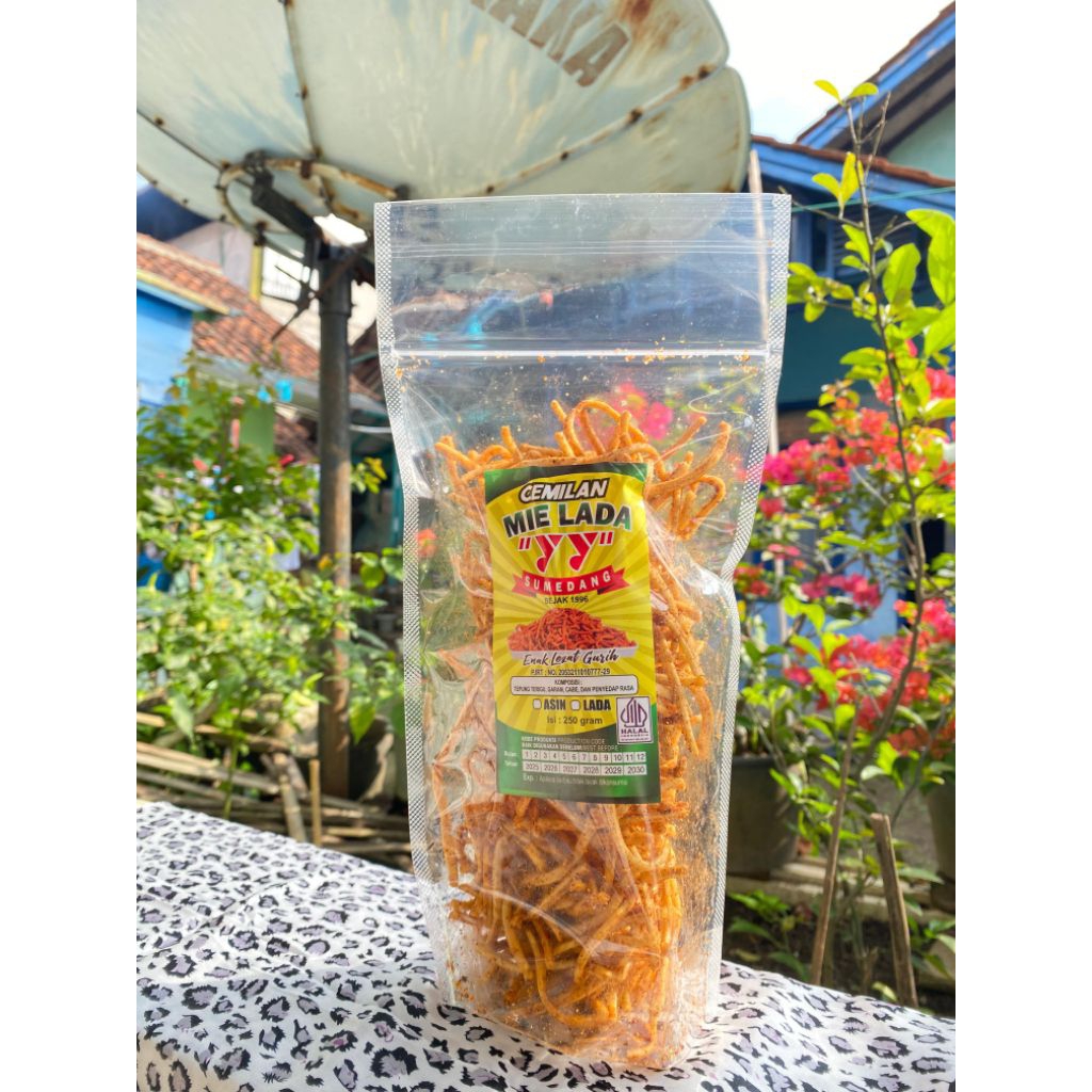 

Mie lada YY / Sistik pedas