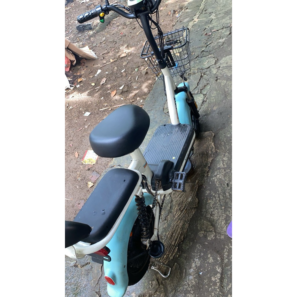 sepeda listrik bekas