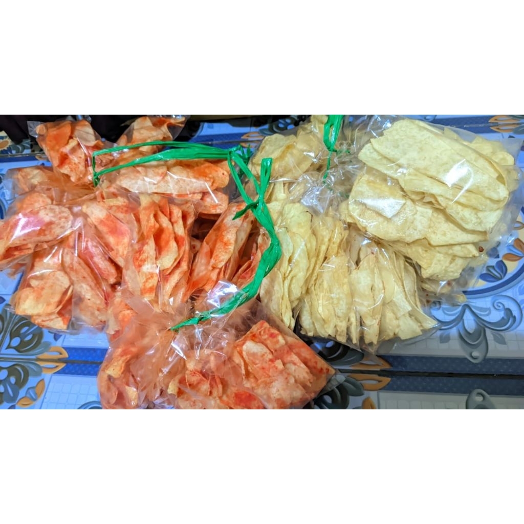 

Keripik Talas kriuk Gurih pedas