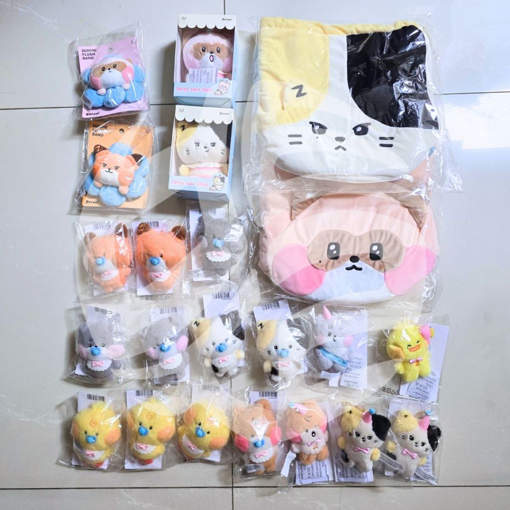 [Plnsn] Zerobaseone ZB1 Line Friends Zeroni Merch Official Line Friends Square Baby Plush Charm