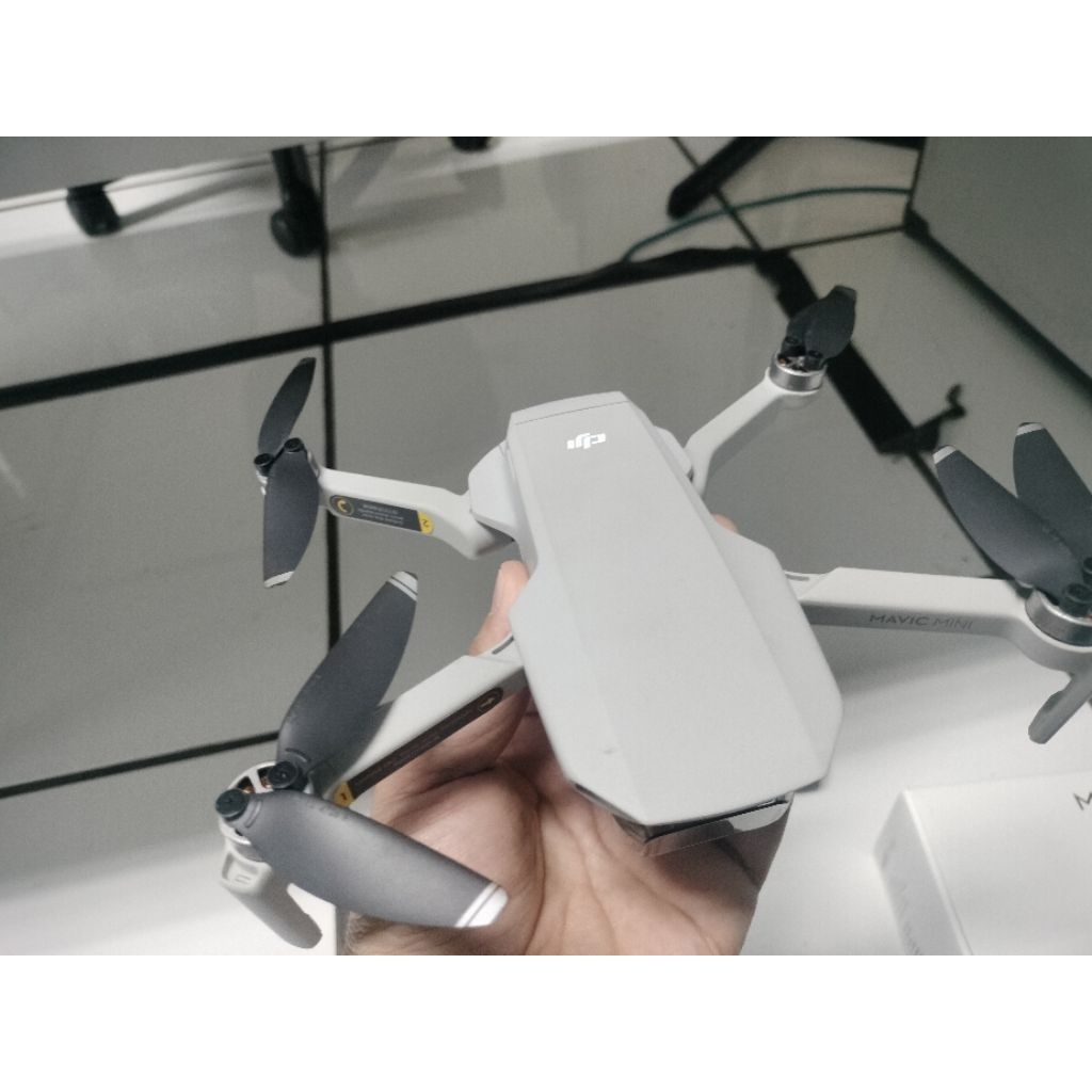 drone DJI Mavic Mini bekas