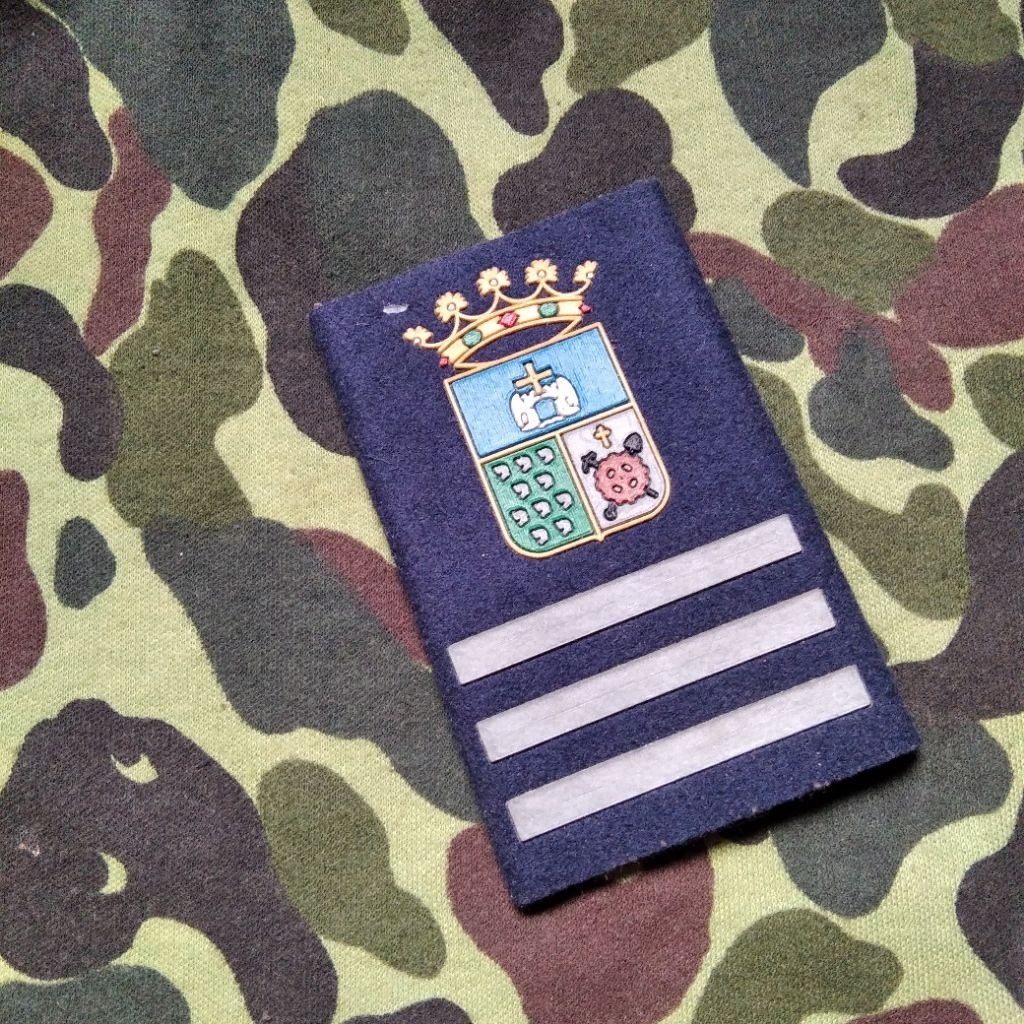 Lencana Polisi Spanyol Pangkat Policia Tanda Jabatan Jadul Espanola Police Spanish Policia Koleksi P