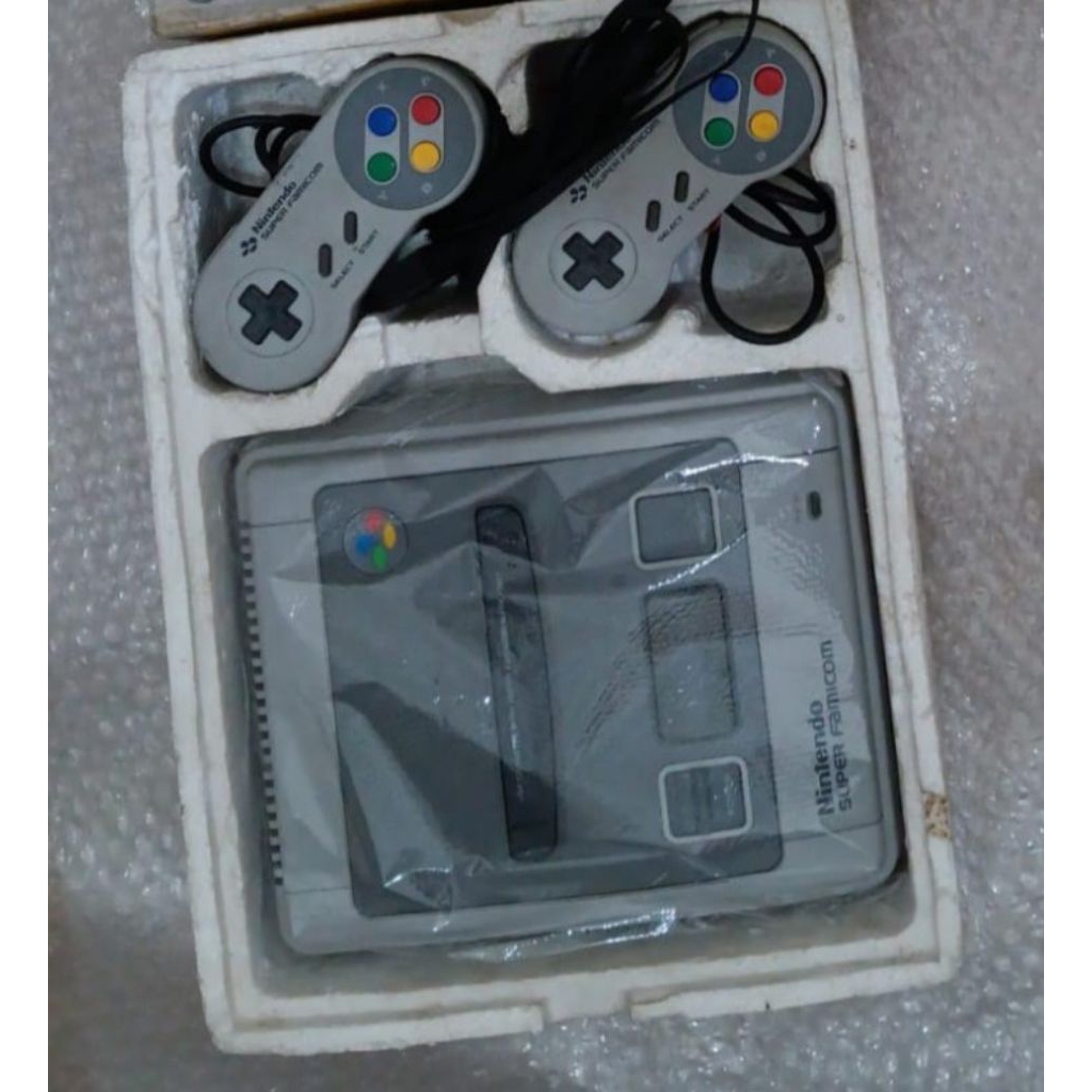 NINTENDO SUPER FAMICOM