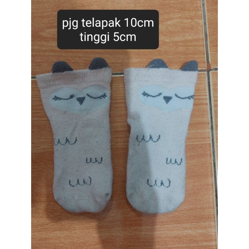 kaos kaki bayi anak perempuan cewek preloved secondhand seken bekas