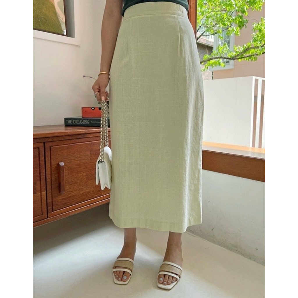 UNIQLO GU SAGE SKIRT
