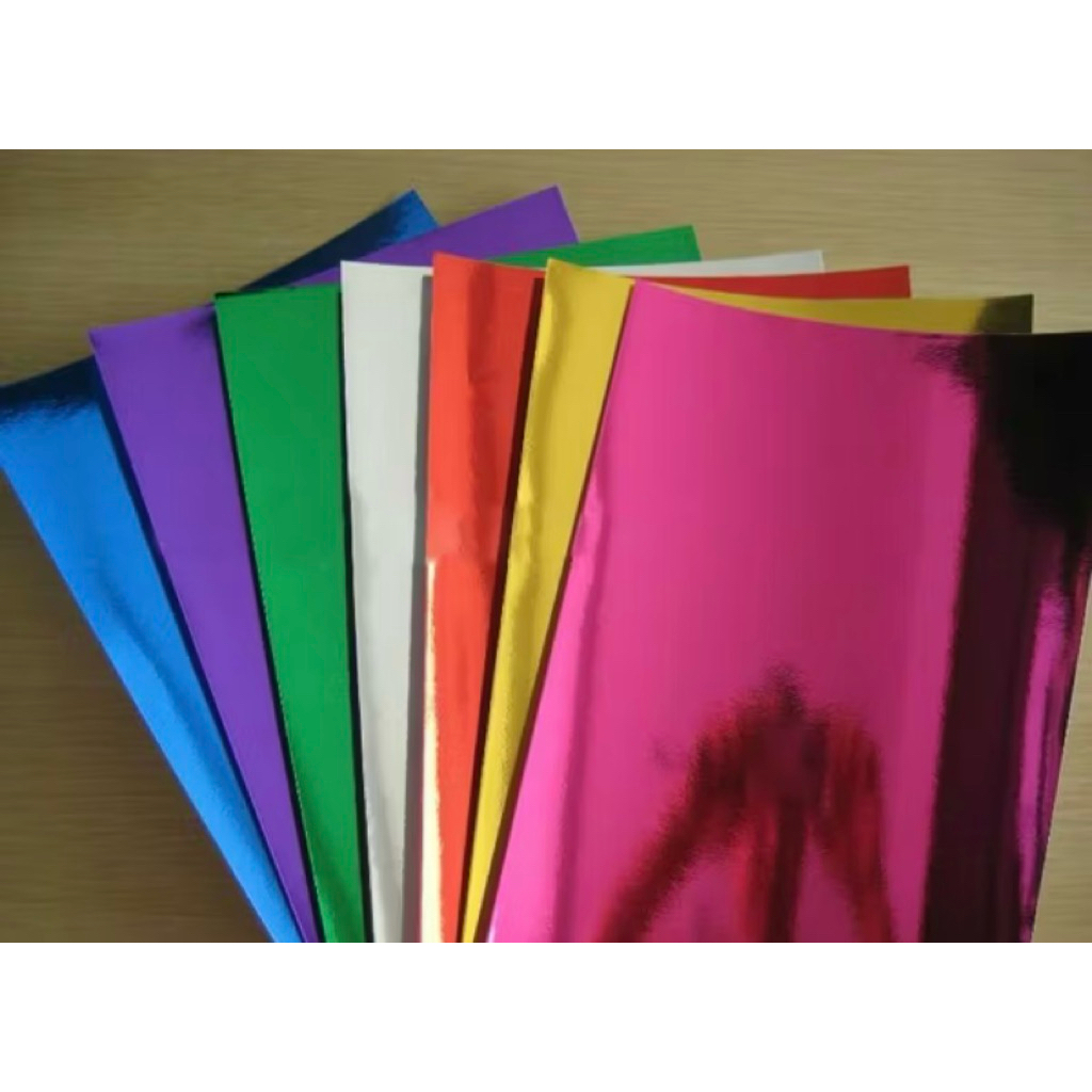 

Kertas Metalic/Kertas metalik/Kertas Emas (per 10 lembar) 50x64cm