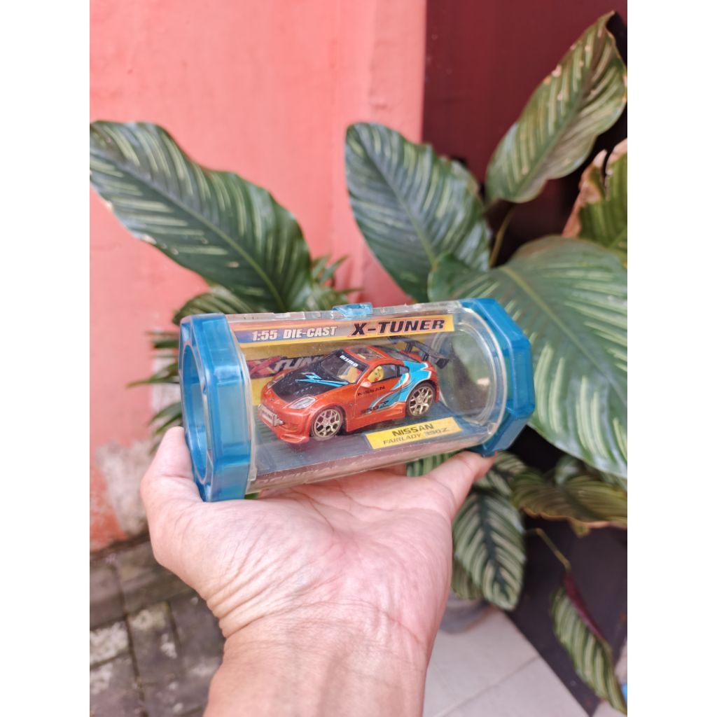 Diecast Kentoys Nissan Fairlady 350Z 1:55 Scale Extreme Tuner 350 Z