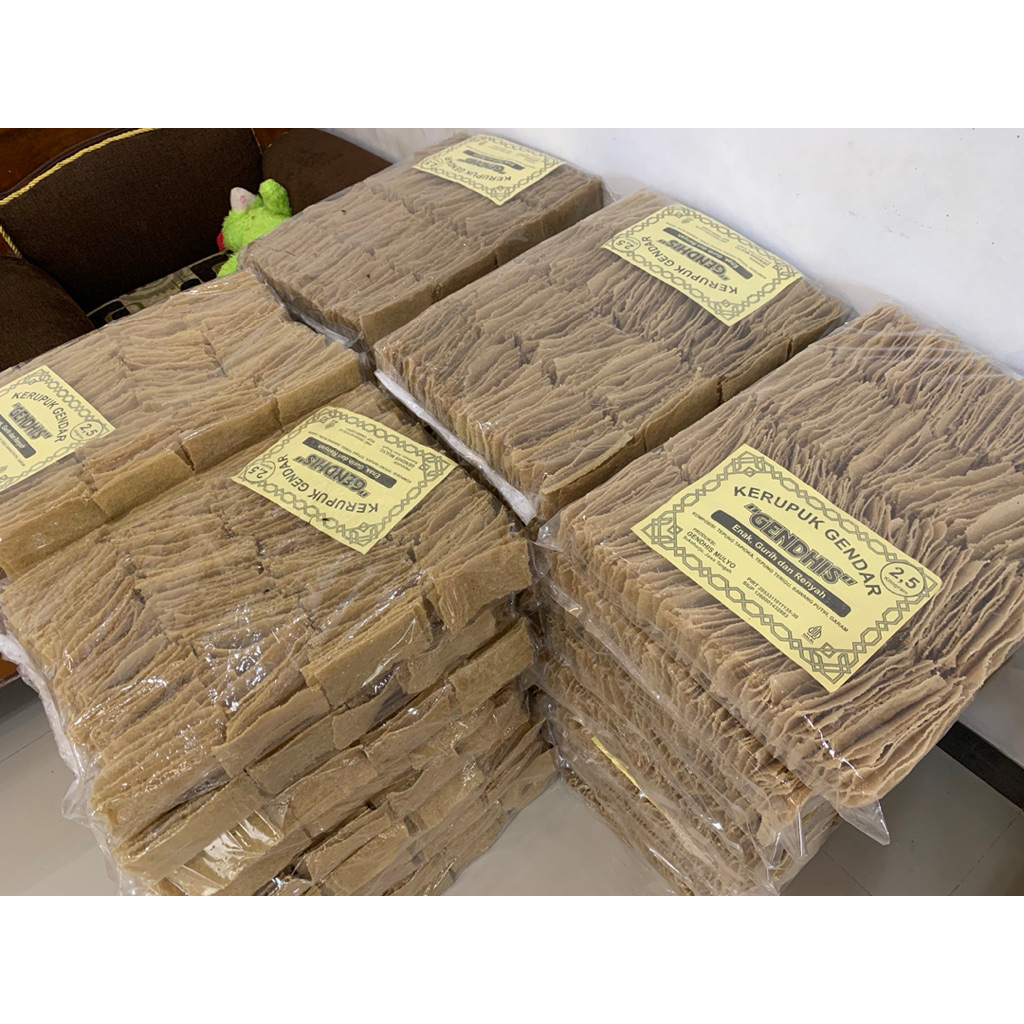 

Kerupuk gendar atau puli