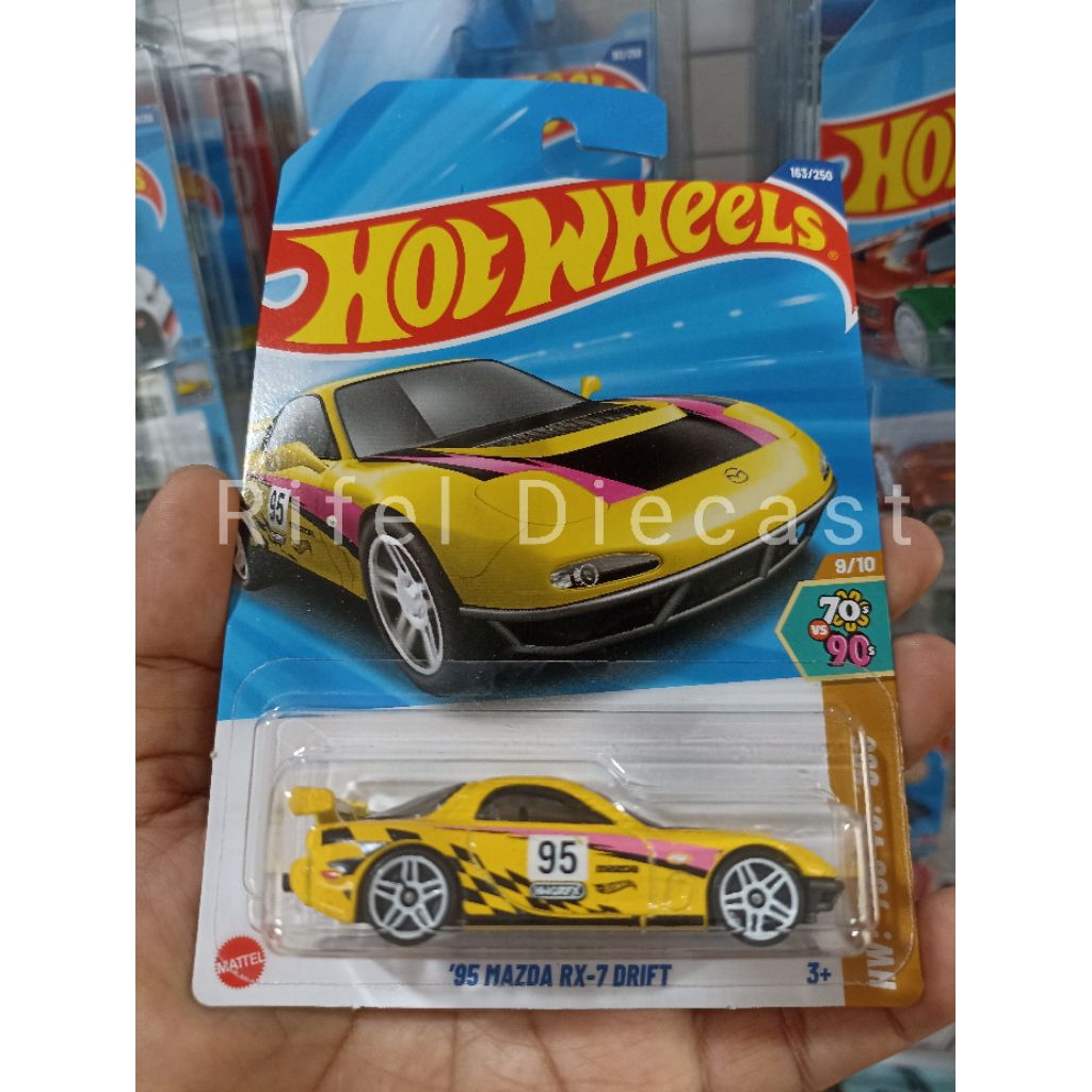 Hot Wheels 95 Mazda RX-7 Drift