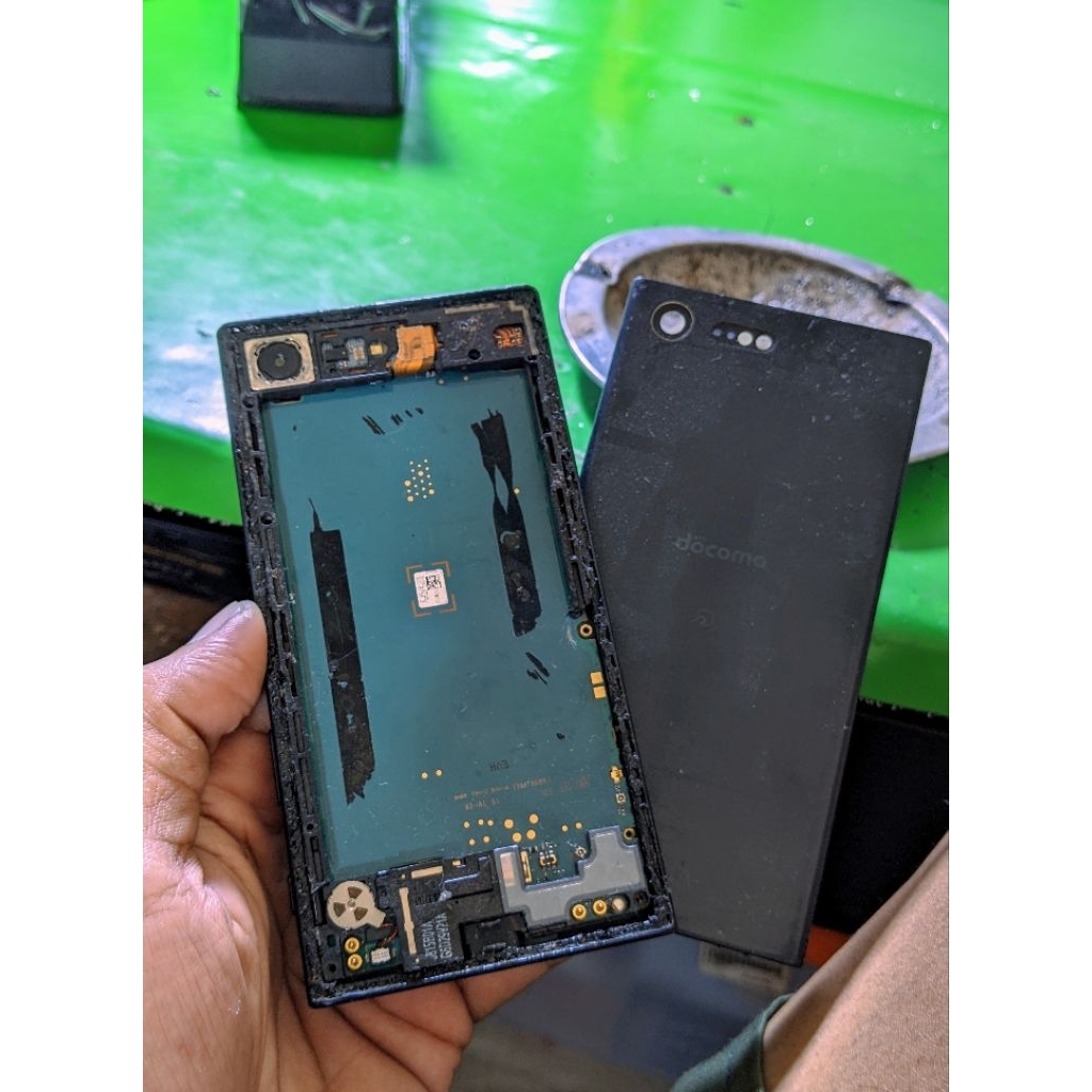 sony experia x compact minus