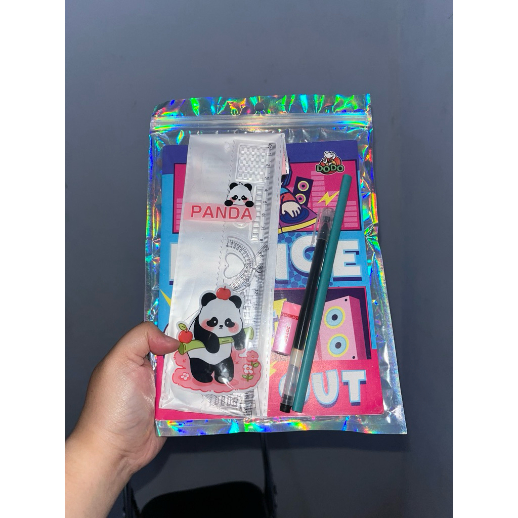 

Paket Bundling Hemat Buku Penggaris Pensil Bolpoin Penghapus Murah Meriah Worthit