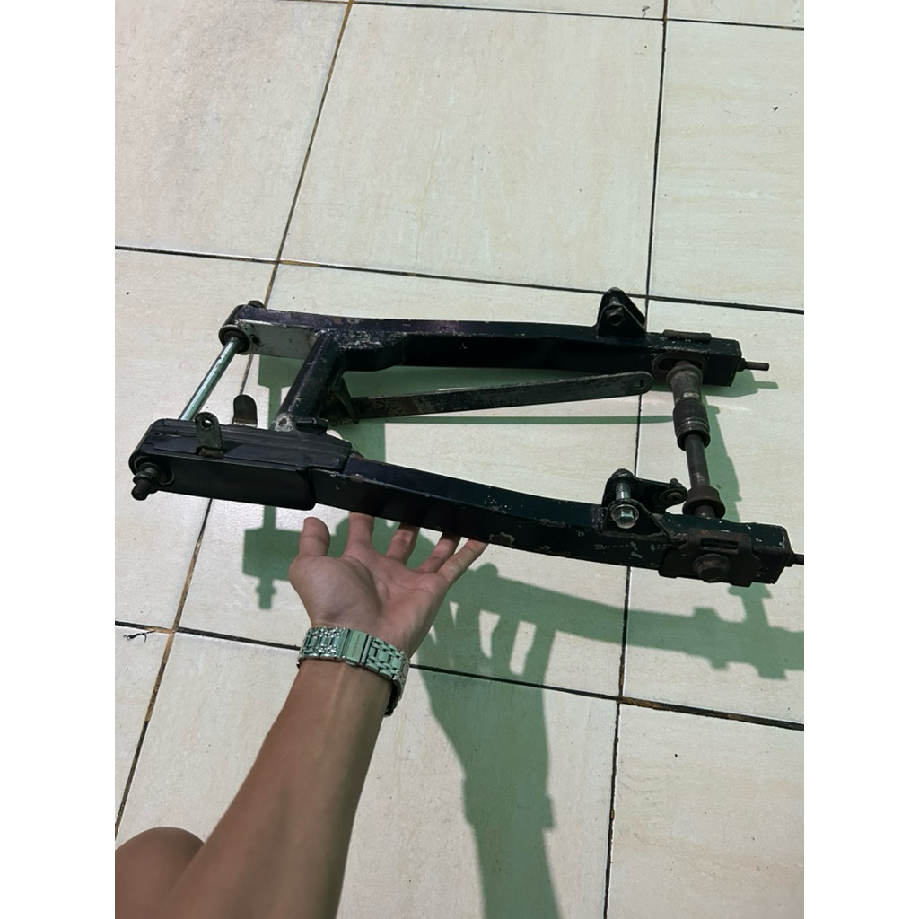 swing arm kaze original