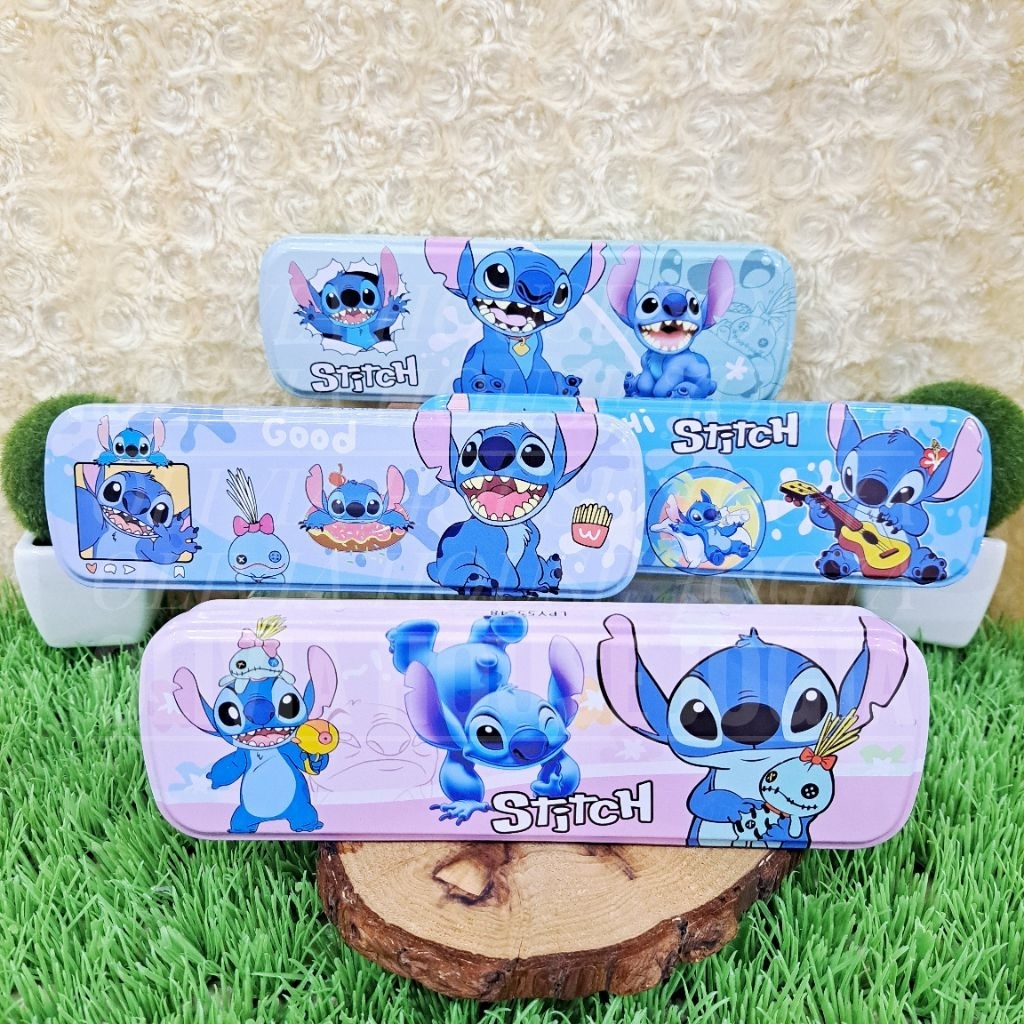 

Pencil Case Stitch Kaleng M LPY55-48 Kotak Pensil Stitch M Kaleng Tempat Pensil Stitch Kaleng