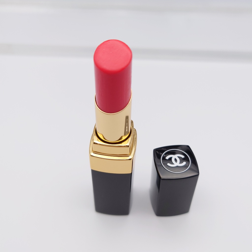 Chanel Lipstick Chanel Rouge Coco Shine Original (preloved makeup Chanel)