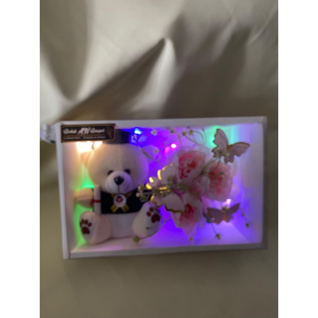 

Buket Gift box hadiah plus lampu led