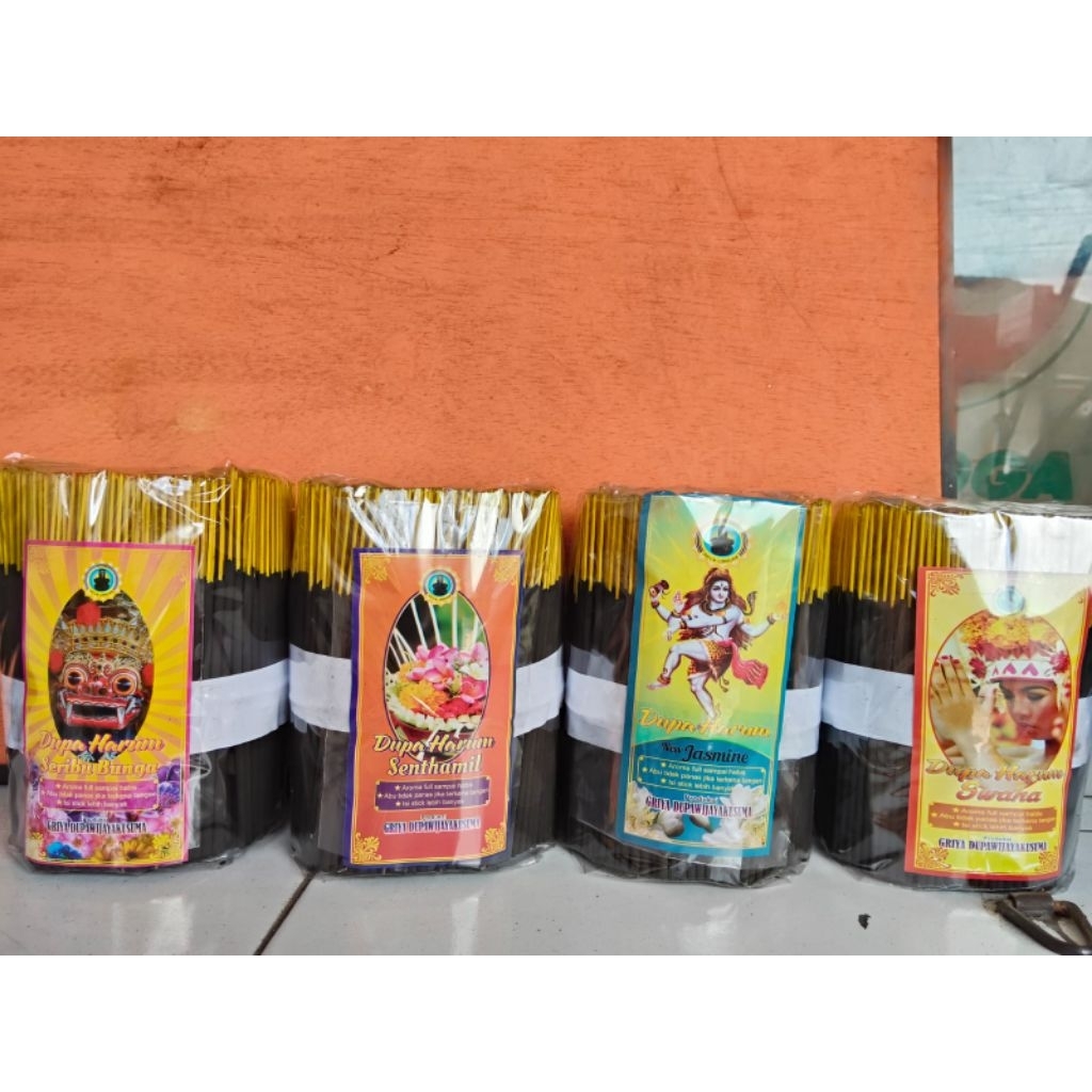 dupa cebol/pendek stick 16 cm.menyala kurleb 40 menit.isi banyak kurleb 750 stik.harum full aroma