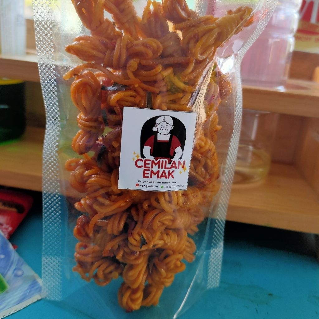 

MIE GULUNG PEDAS DAUN JERUK(paketjualan)