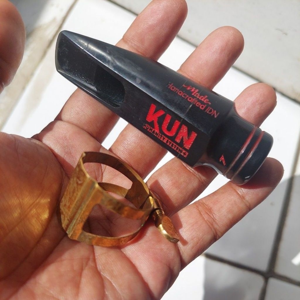 MP Alto Made red nomor 7