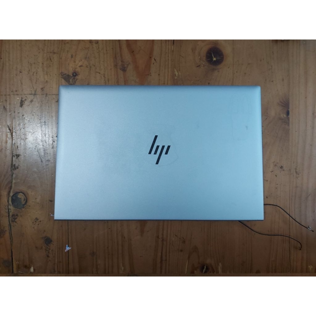 Top Case Casing Atas Laptop HP EliteBook 830 G8 835 G8 M36392-001 Silver Minus Bekas tempelan stiker