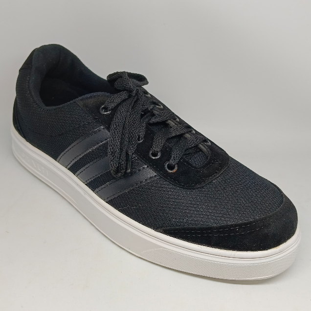 GFxSKETCHERS SEPATU SEKOLAH SMU SNEAKERS PRIA LAKI-LAKI COWOK HITAM PUTIH BIG SIZE UKURAN 42-46