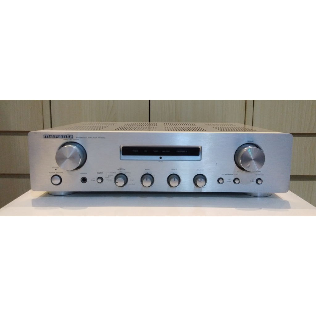 Amplifier MARANTZ PM 6002.